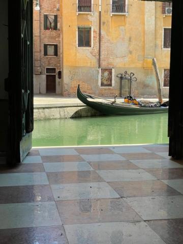 San Marco Apartment With Canal View 베니스 외부 사진